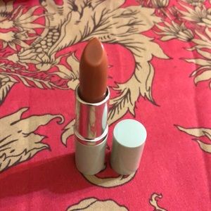 Clinique Different Lipstick Tenderheart